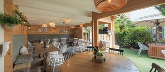 Somerset House Hotel & Restaurant