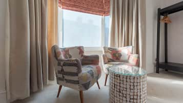 Superior King Room with Shower | Premium bedding, individually decorated, individually furnished, desk