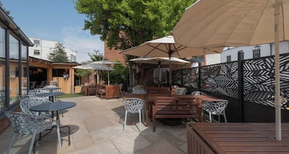 Florence Suite Hotel & Restaurant