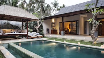 Kolam renang terbuka