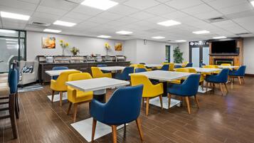 Free daily full breakfast