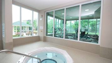 Indoor spa tub