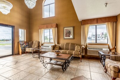 罗德威旅馆圣罗莎