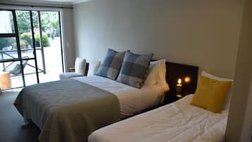 Velo Room | Hypo-allergenic bedding, individually decorated, individually furnished