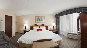 Luxury Suite, 1 King Bed with Sofa bed, Non Smoking | 1 bedroom, premium bedding, pillow-top beds, desk - Speco Hotels Richmond (Richmond)