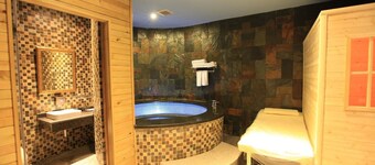 Chengde No.1 Business Hotel