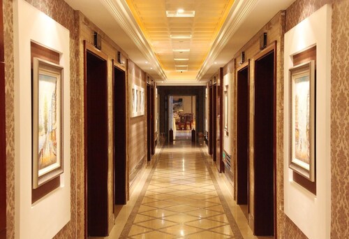 Aiqinwan Holiday Hotel