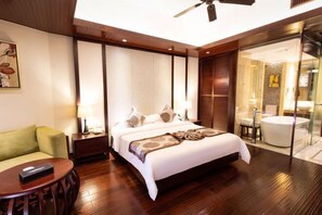 Schreibtisch, kostenloses WLAN