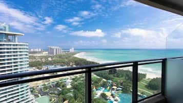 مكتب وواي فاي مجانًا