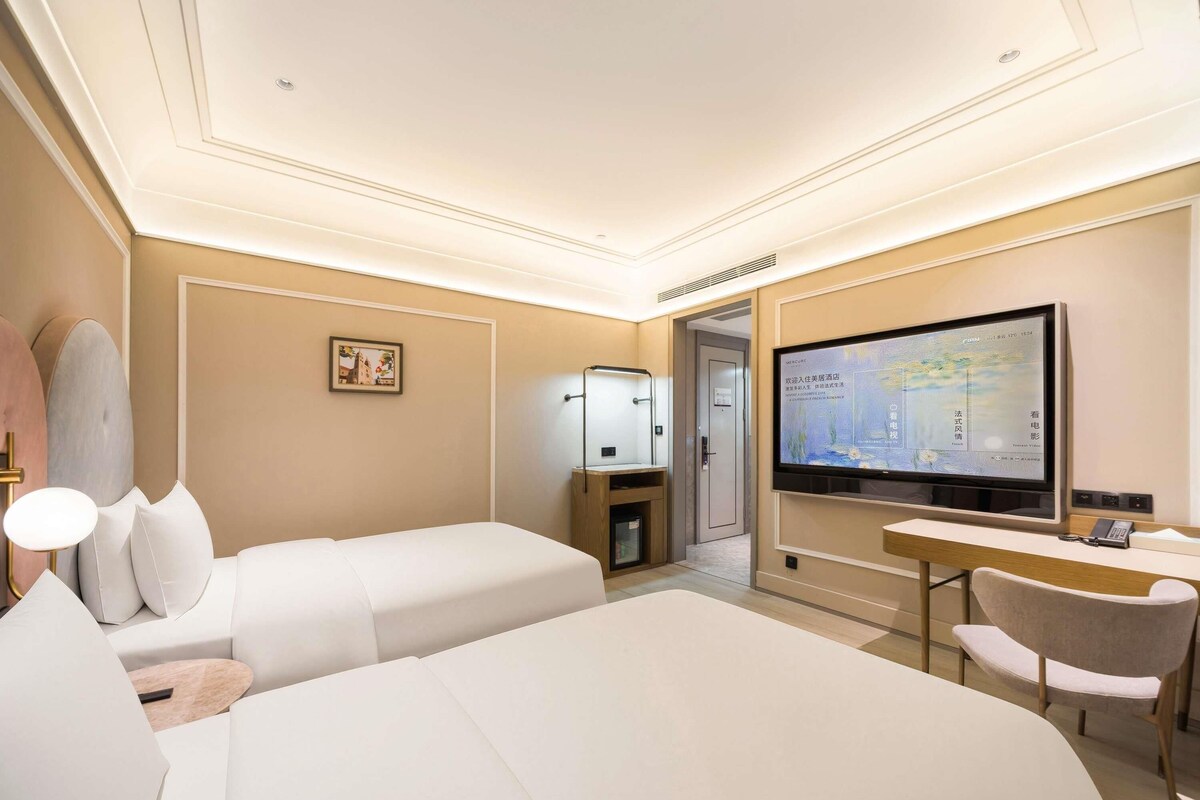 Superior Room, 2 Twin Beds | Premium bedding, down comforters, memory foam beds, minibar (free items)