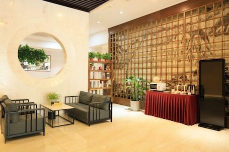Interior. Tangyue Hotel