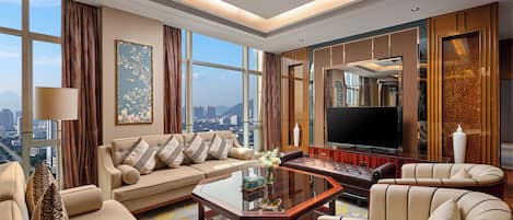 Presidential Suite, Multiple Beds