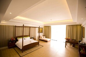 Room - Jinling Museum Spa Hotel (Wanning)