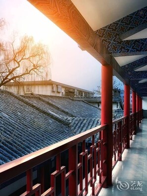 Property grounds - Kongfu Nanyuan Hotel (Jining)