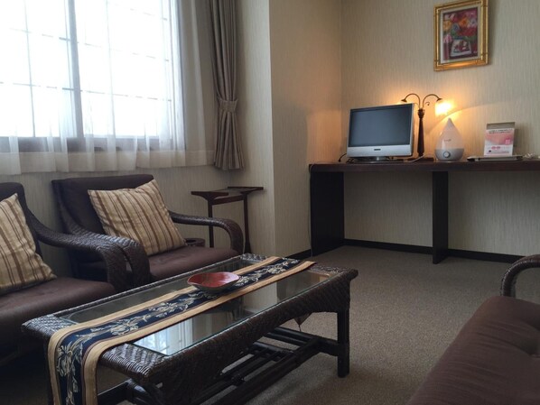 Télévision à écran plat