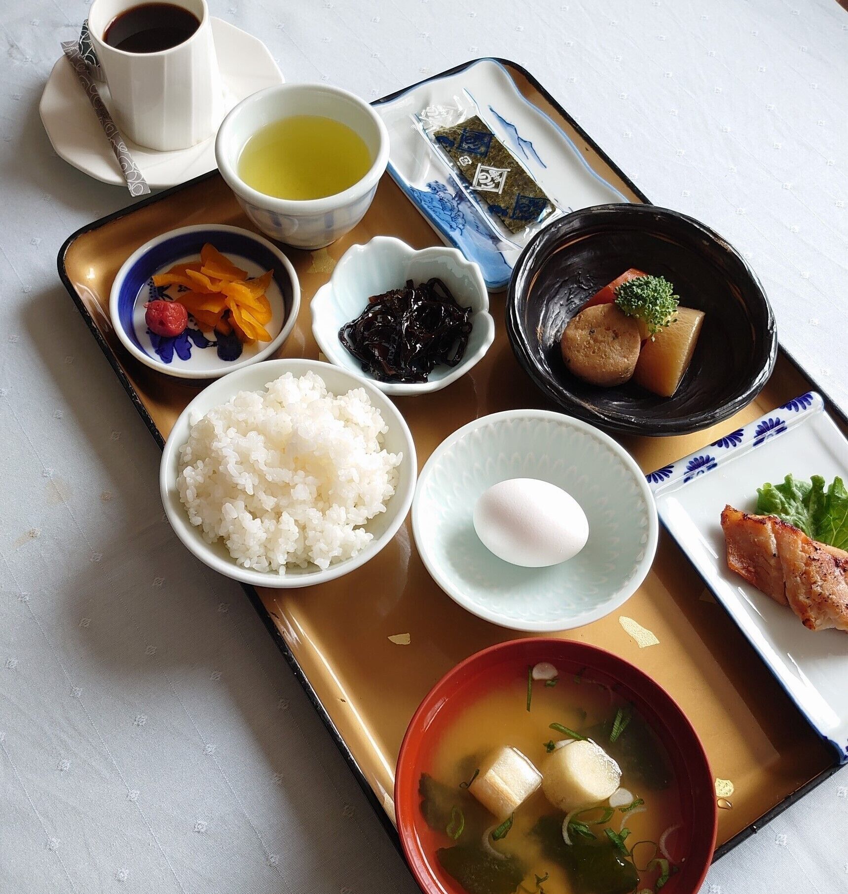 식사 및 음료