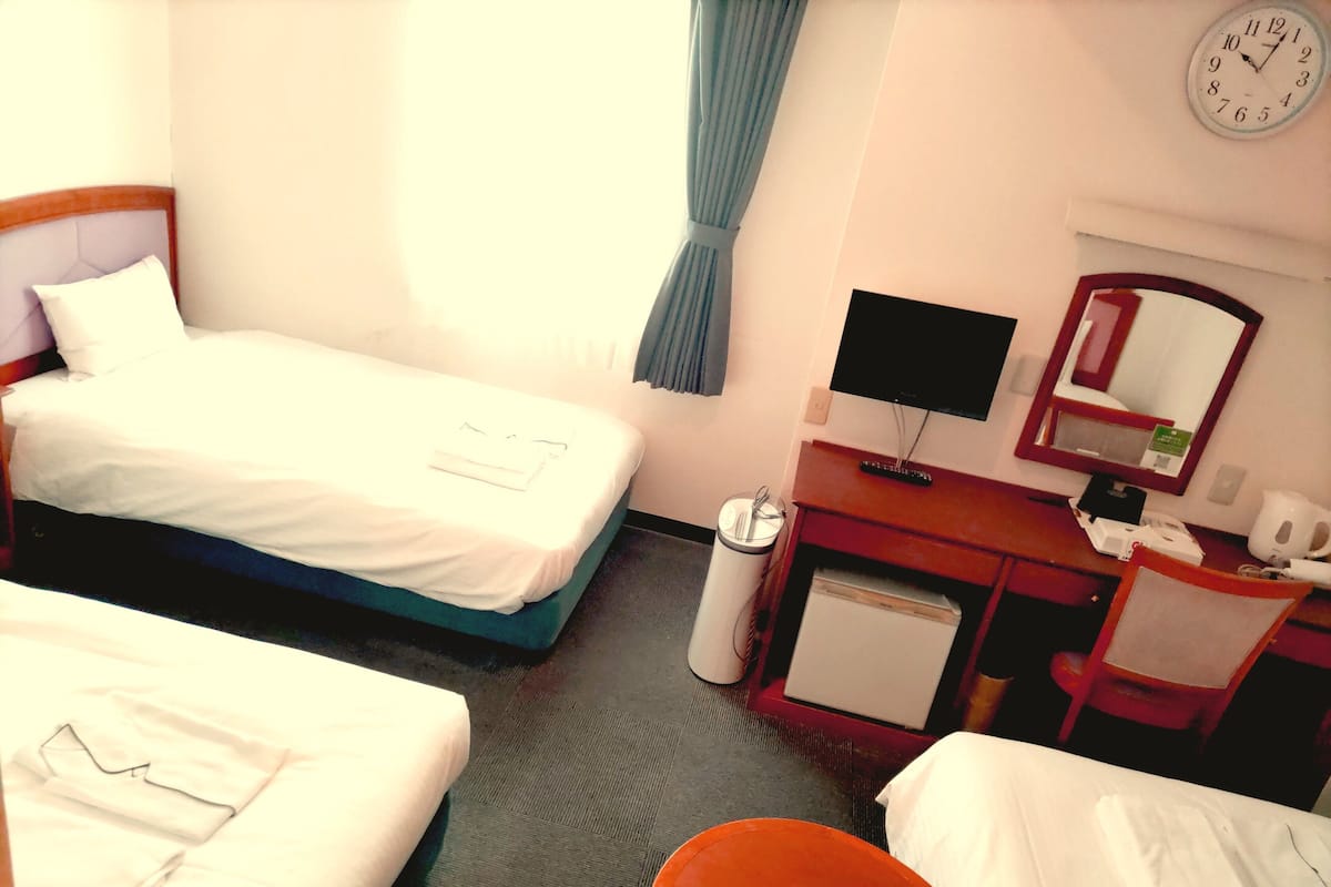 Desk, iron/ironing board, free WiFi, bed sheets