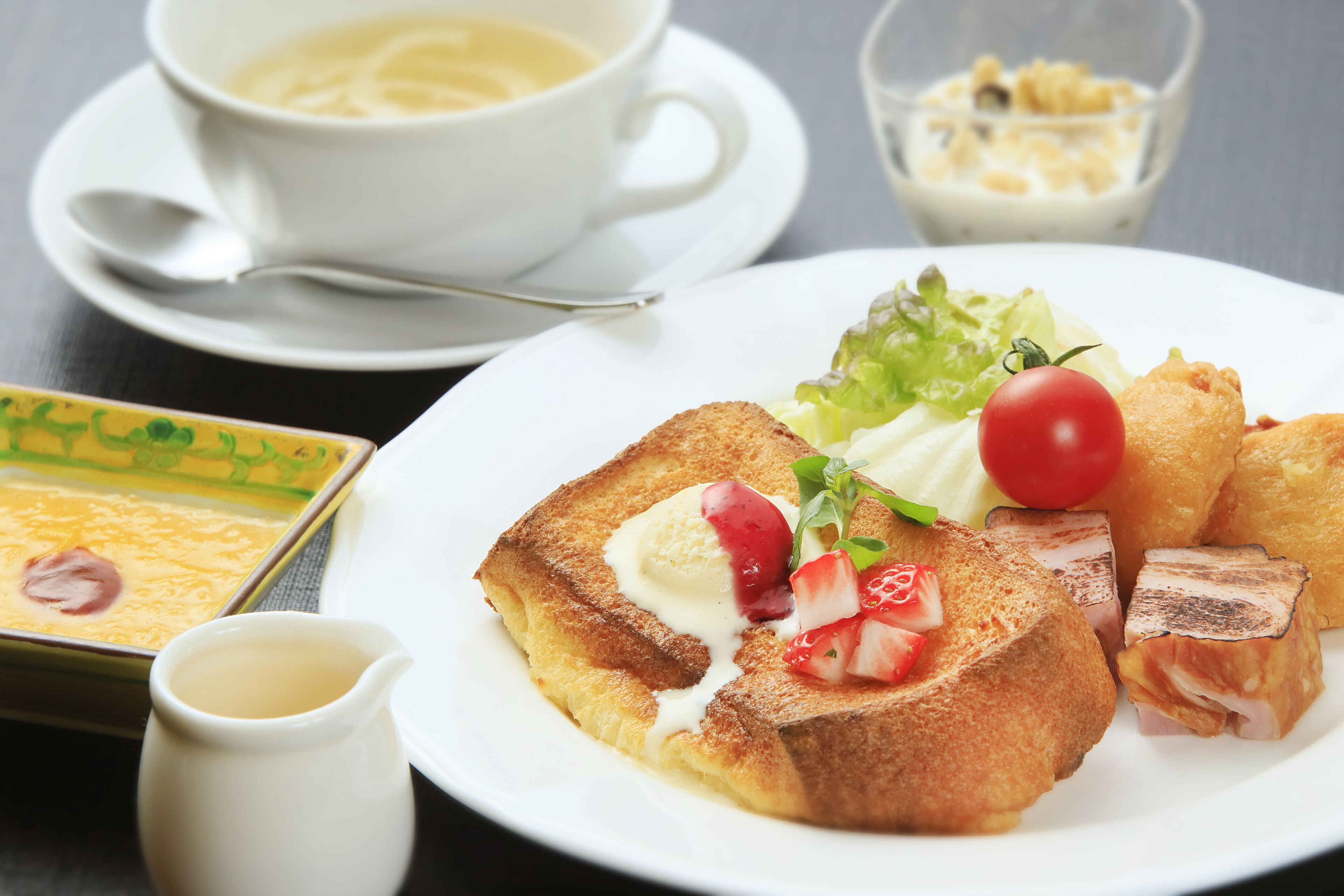 朝食