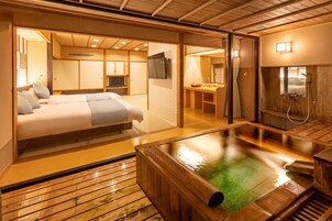 Japanese Western Style Room with Outdoor Bath, Non Smoking | In-room safe, bed sheets