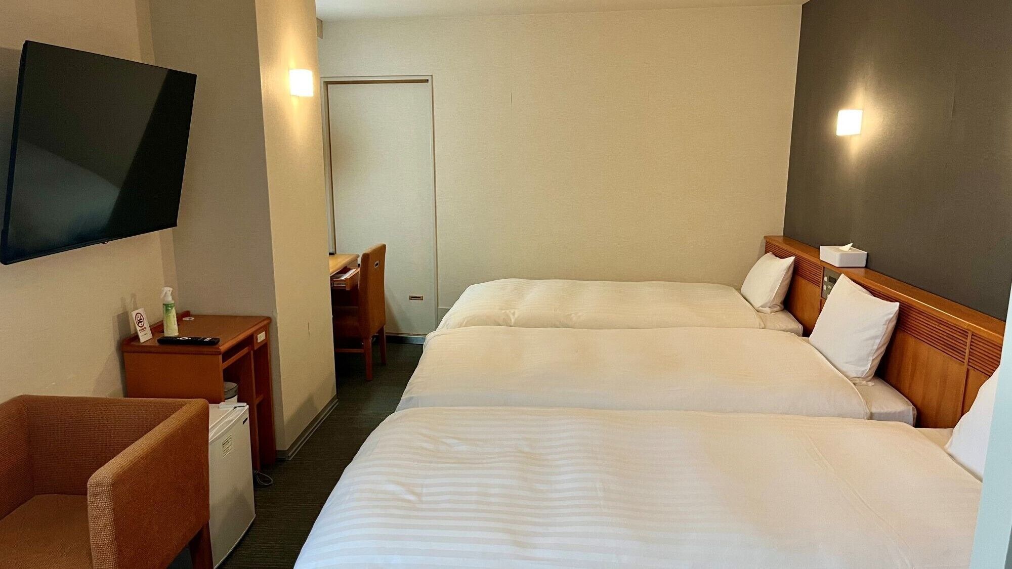 Desk, iron/ironing board, free WiFi, bed sheets