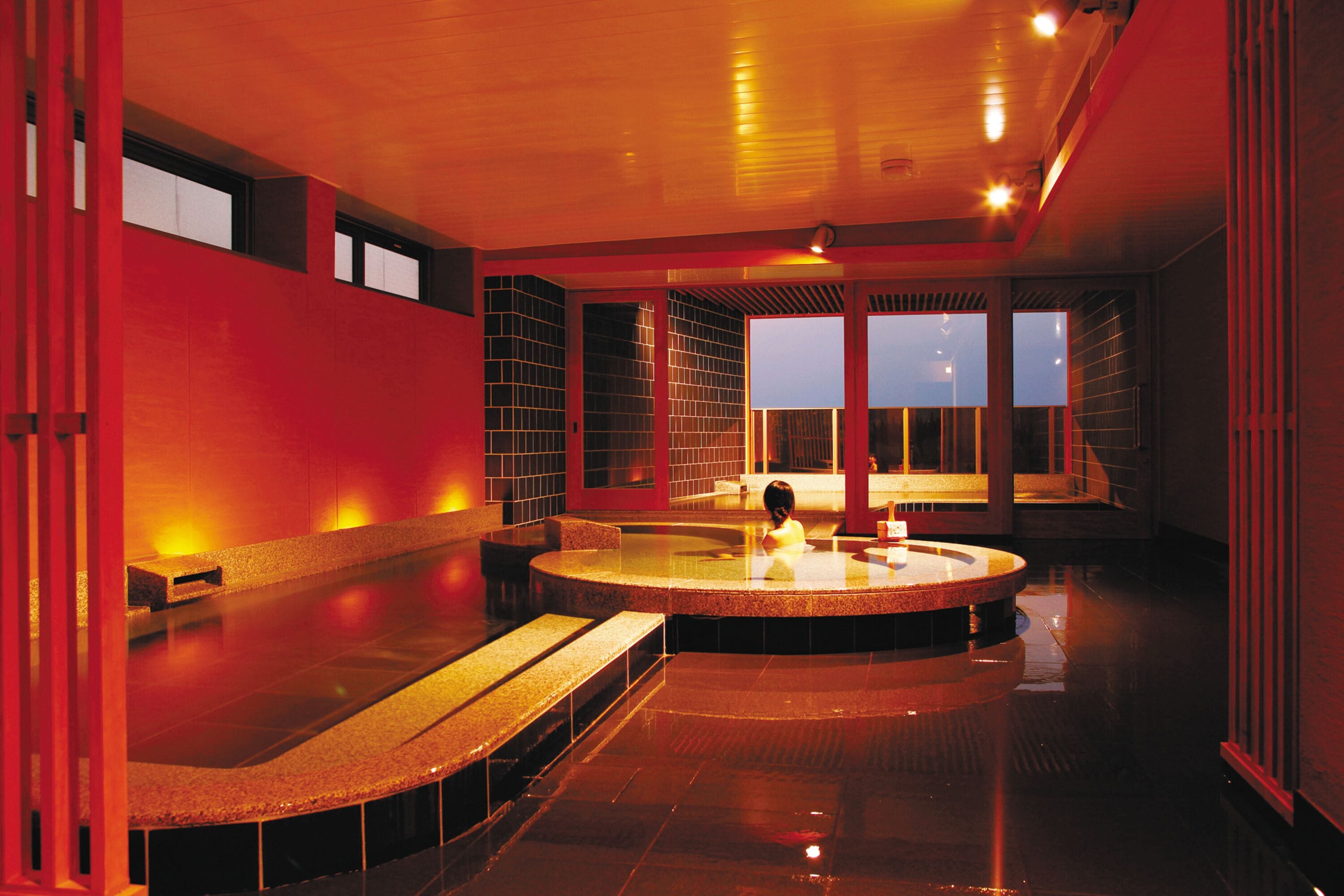 sauna, hot springs/mineral springs