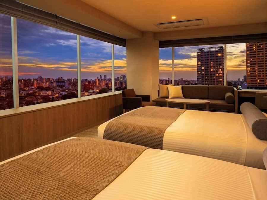 Camas extras/dobráveis (sobretaxa)