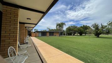 Queen Room | Front of property