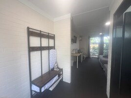 Standard Twin Room | Desk, laptop workspace, iron/ironing board, free WiFi