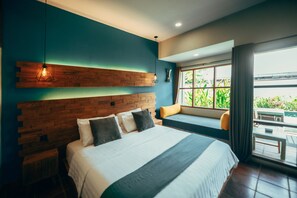 Deluxe Poolside Room | Premium bedding, minibar, in-room safe, desk - Trawangan Dive Centre (Gili Trawangan)