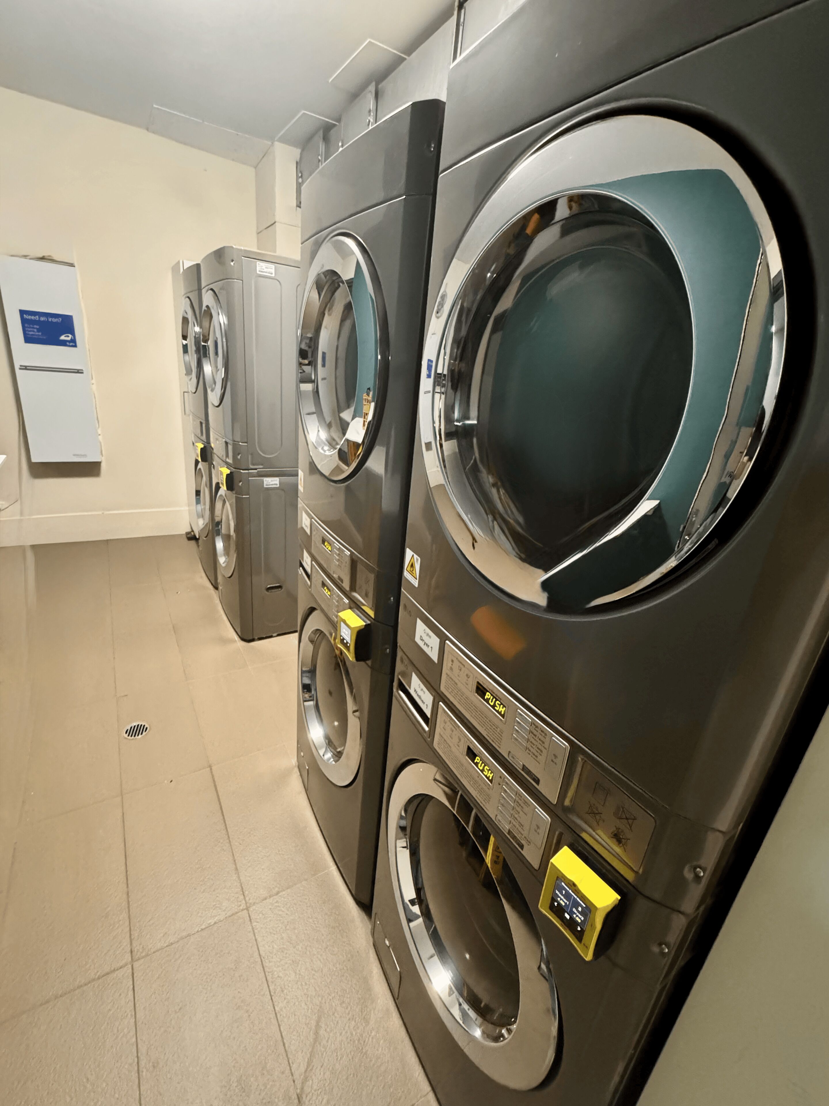 Photo - YHA Melbourne Central