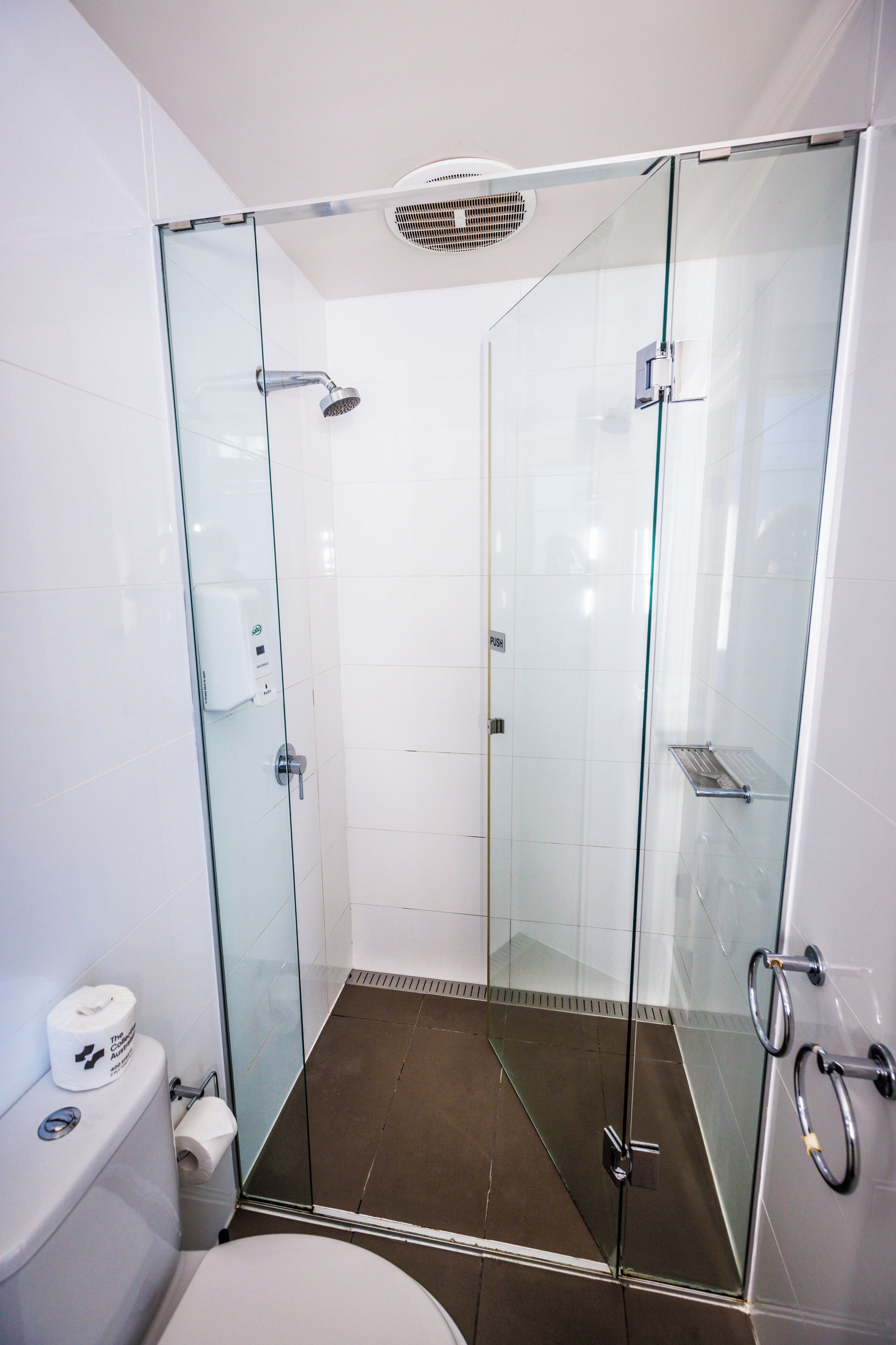 Photo - YHA Melbourne Central