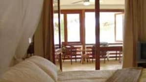 샬레 (Lagoon Lodge)