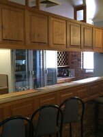 Bar (en la propiedad)