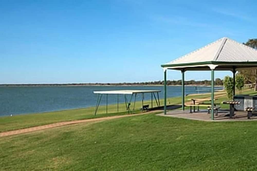 Barmera Lake Resort Motel