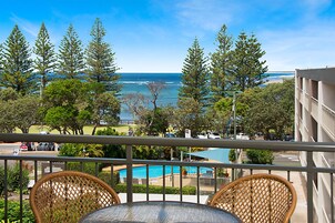 2 Bedroom Ocean View  | Sacada