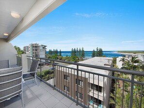 3 Bedroom Ocean View  | Terrace/patio - Joanne Apartments (Caloundra)