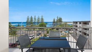 2 Bedroom Ocean View | Balcony