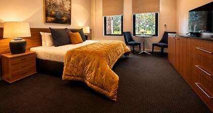 The Grand Oaks Resort