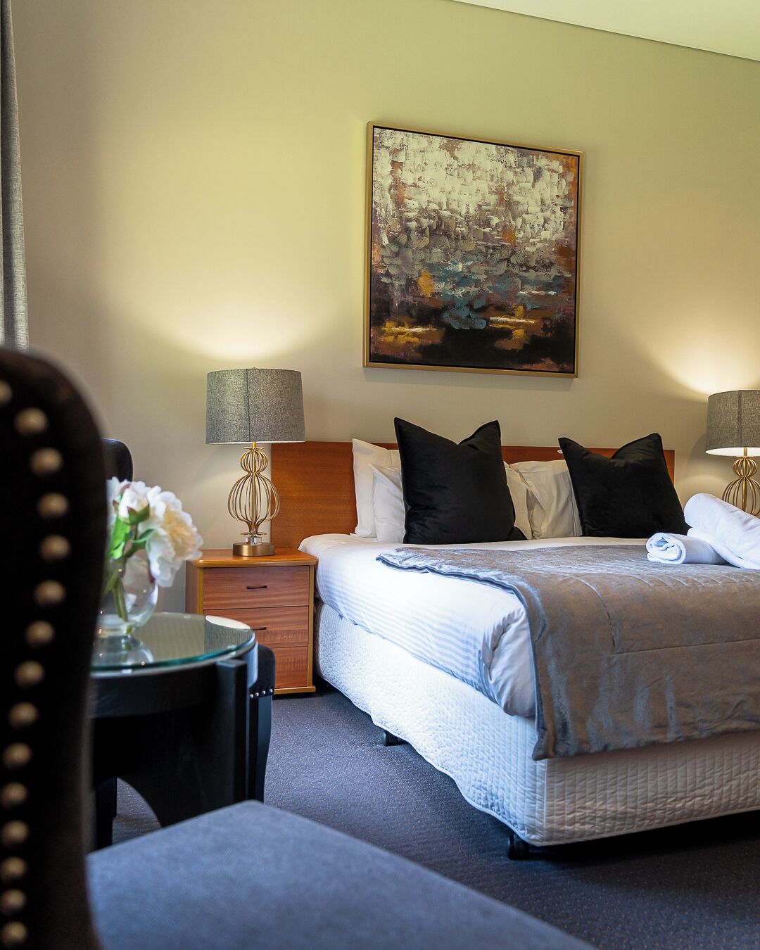 标准房 (King Suite) | 熨斗/熨衣板、免费 WiFi、床单