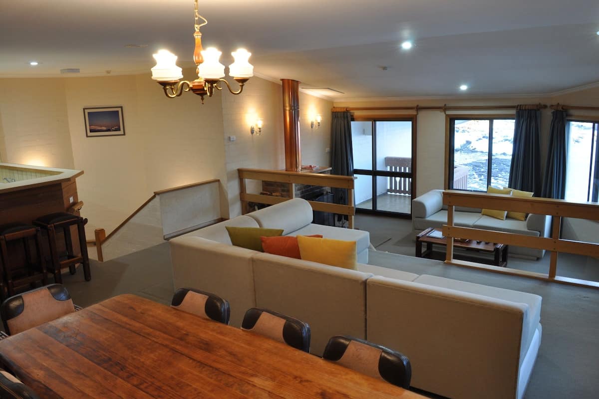 Standard-Apartment, Mehrere Schlafzimmer, Küche | Blick auf die Berge