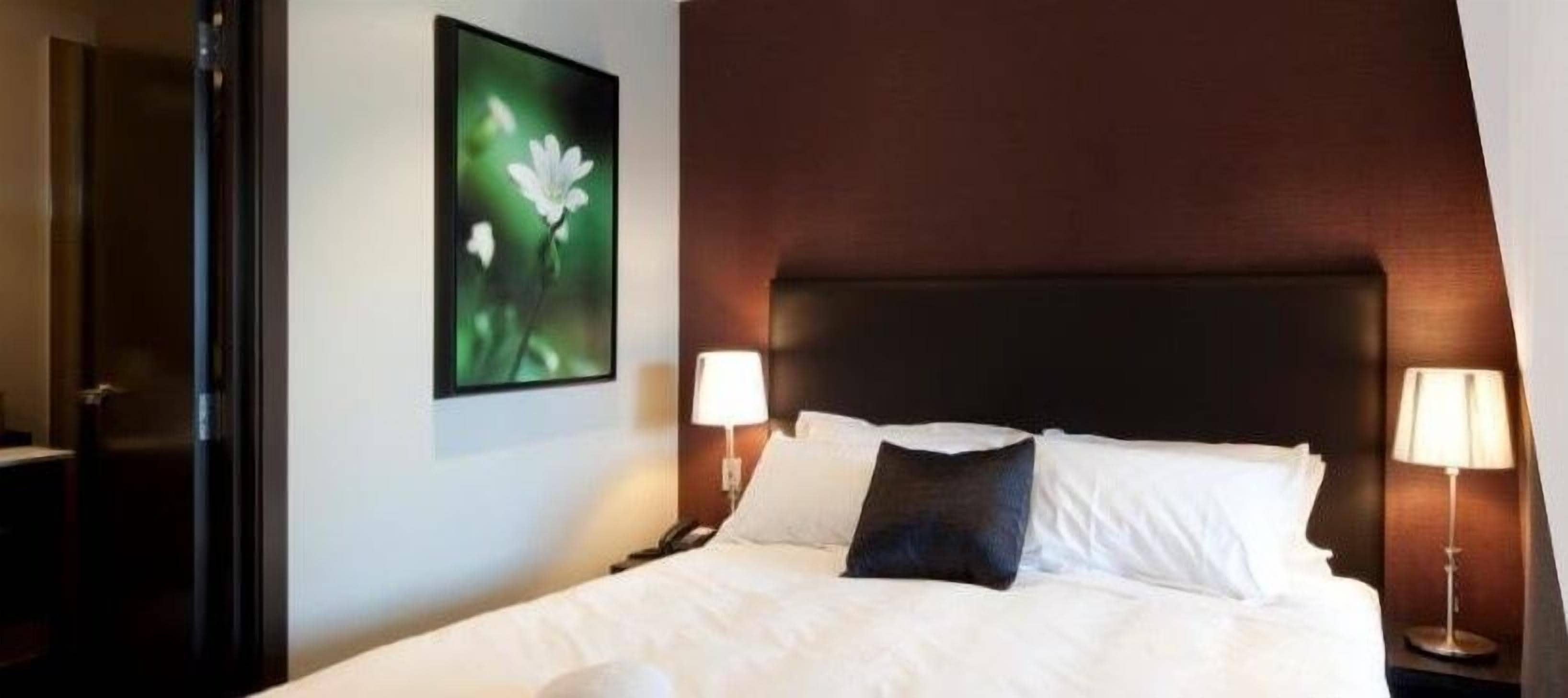 premium bedding, soundproofing, iron/ironing board, free wifi