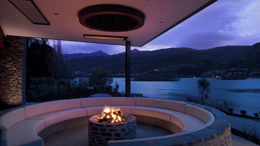 Queenstown Village Apartments