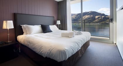 Queenstown Village Apartments