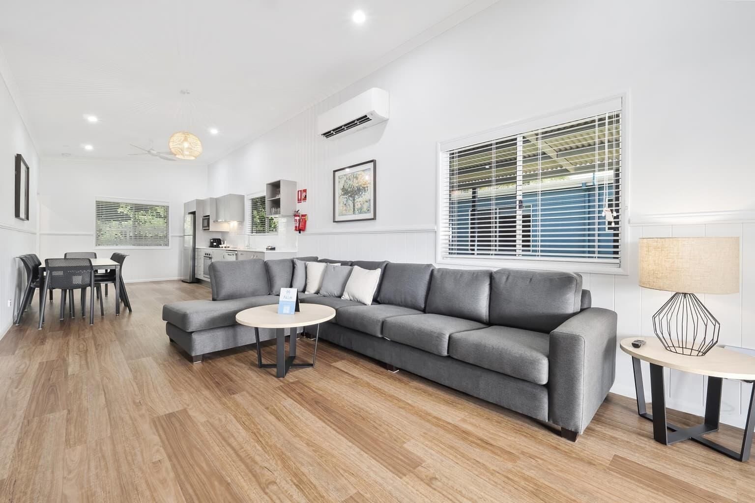 3 Bedroom Superior Poolside Villa | Iron/ironing board, free WiFi, bed sheets