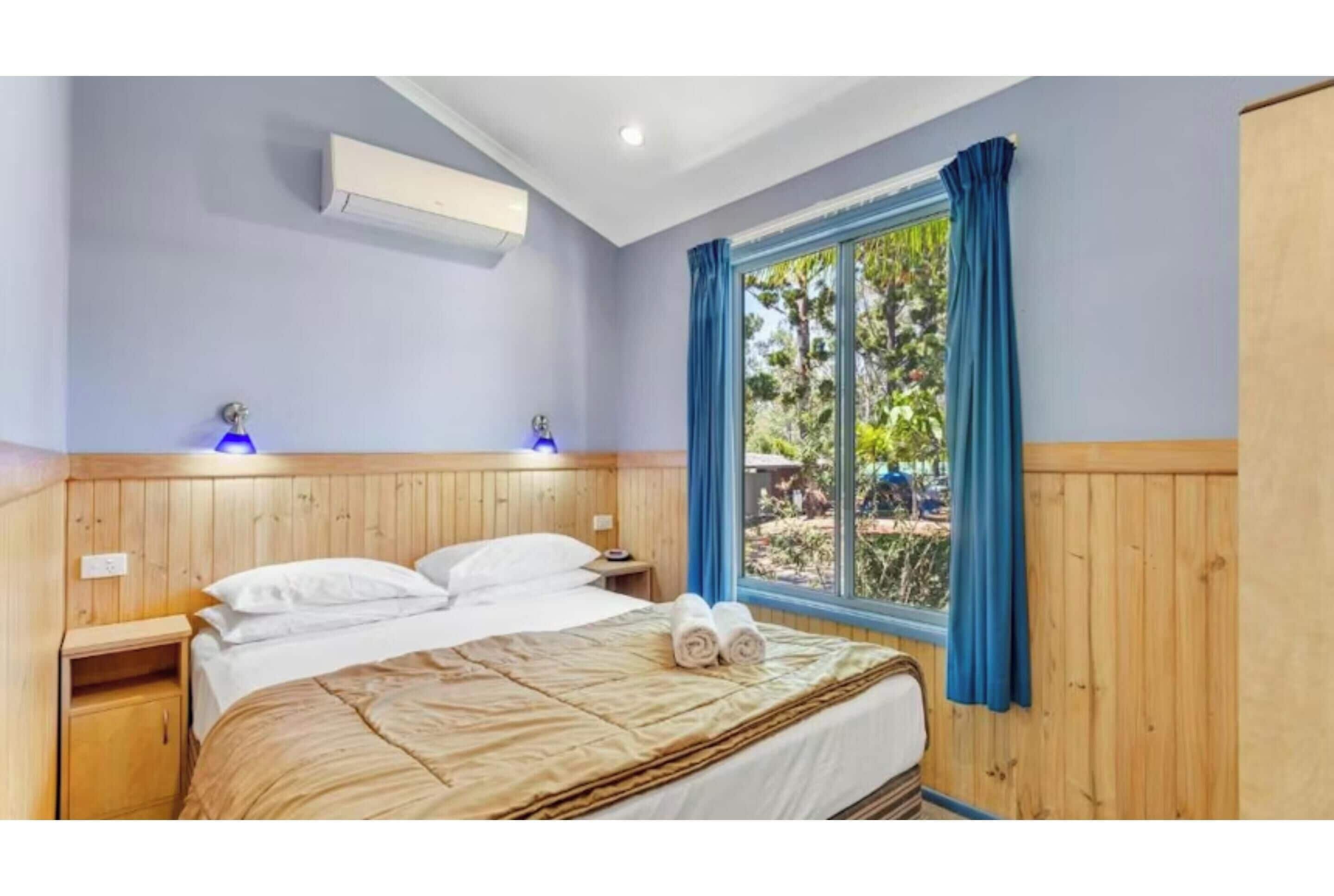 Standard 2 Bedroom Cabin - S6 (1QB, 2BB) | In-room safe, iron/ironing board, free WiFi, bed sheets