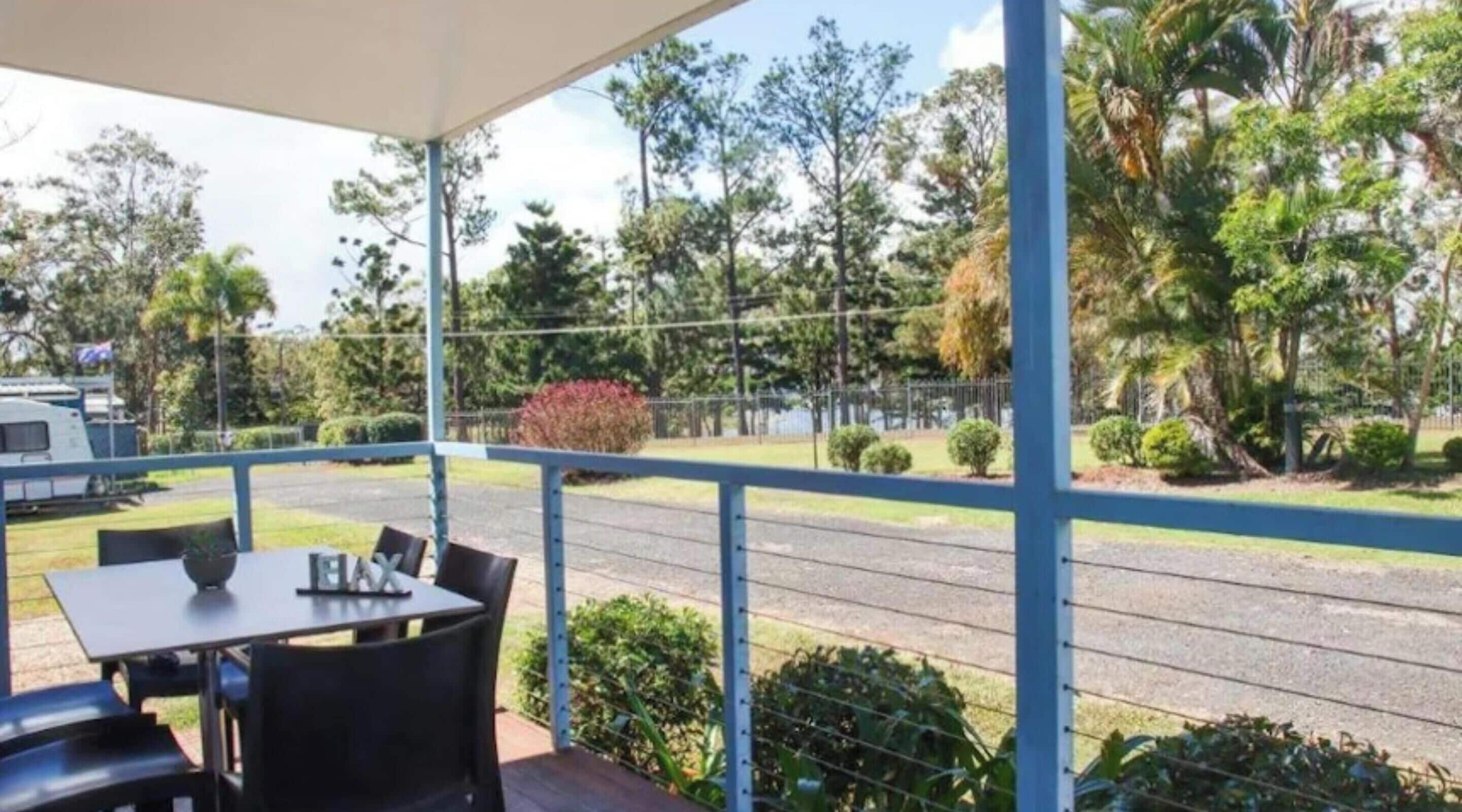 Standard 2 Bedroom Waterview Cabin - S6 | Terrace/patio