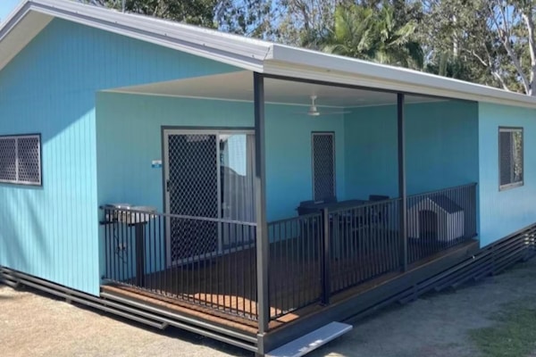 Superior 2 Bedroom Cabin - S6 | Terrace/patio