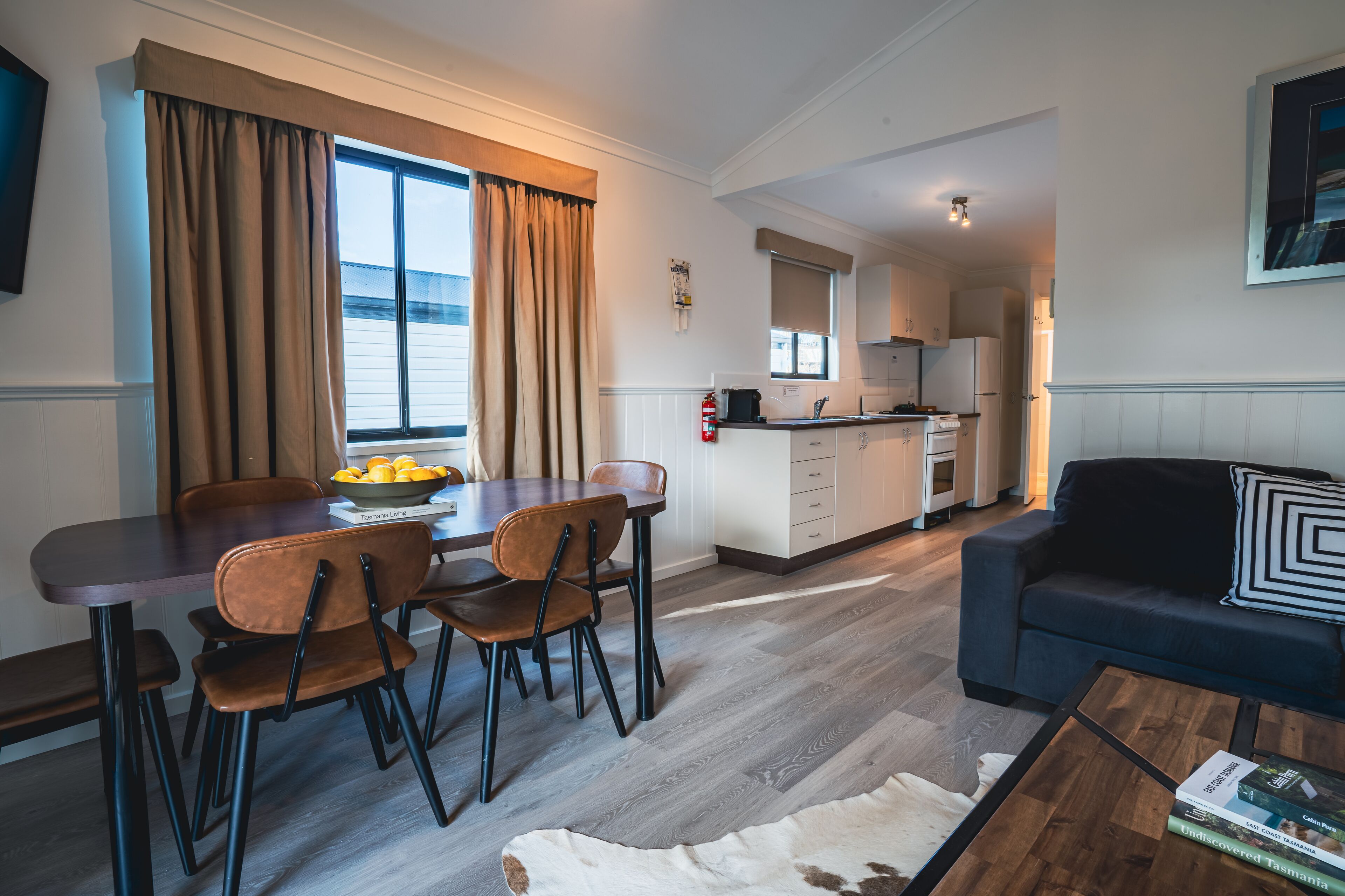 Premier Apartment, 2 Bedrooms | Living area