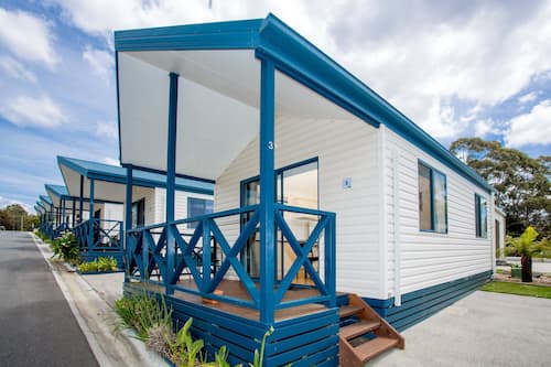 Studio Unit (Sleeps 2) | Balcony