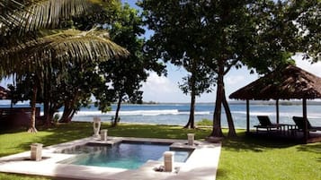 Luxe villa, 2 slaapkamers, uitzicht op strand (Plunge Pool Villa 10) | Kameruitzicht